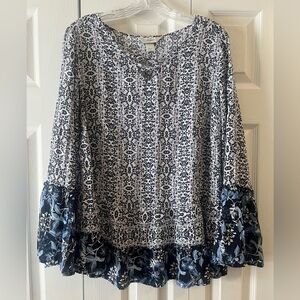 CJ Banks Navy and White Patterned Blouse